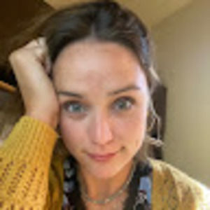 Meet your Posher, Briana